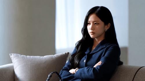 Background image for Dong Ju, Returns to Recover Lost Memories