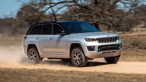 2022 Jeep Grand Cherokee 4xe & 2022 Chevrolet Silverado