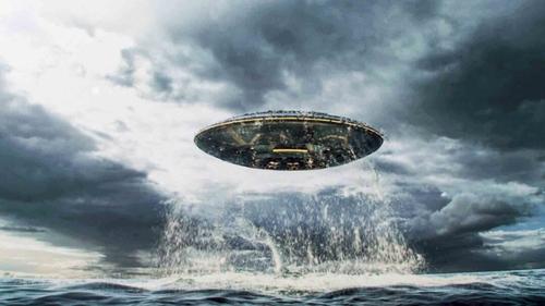 Alaskan Underwater UFOs and Ghost Ships of the Triangle