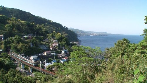 Background image for Izu: From Rugged Coastline to Inland Warmth