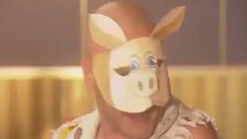Background image for Maski Robbing A Bank