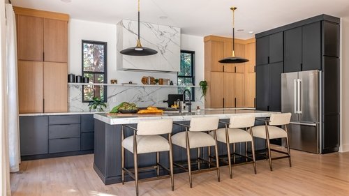 Background image for Tiny Apartment to Million Dollar Dream