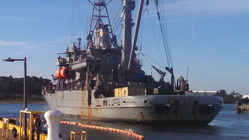 Background image for USNS Grasp