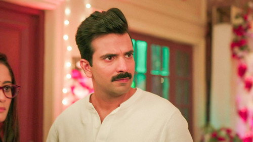 Mannat's Desperate Deal
